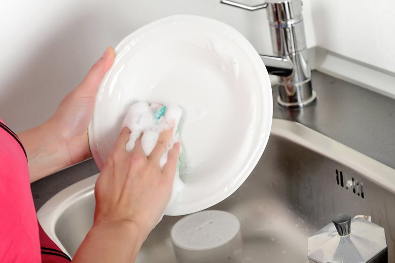 5 Cách Rửa Bát Đũa Sạch Bong Sáng Bóng